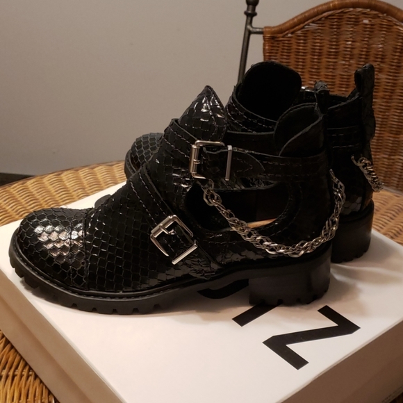 Schutz bootie 5.5 - Picture 3 of 4